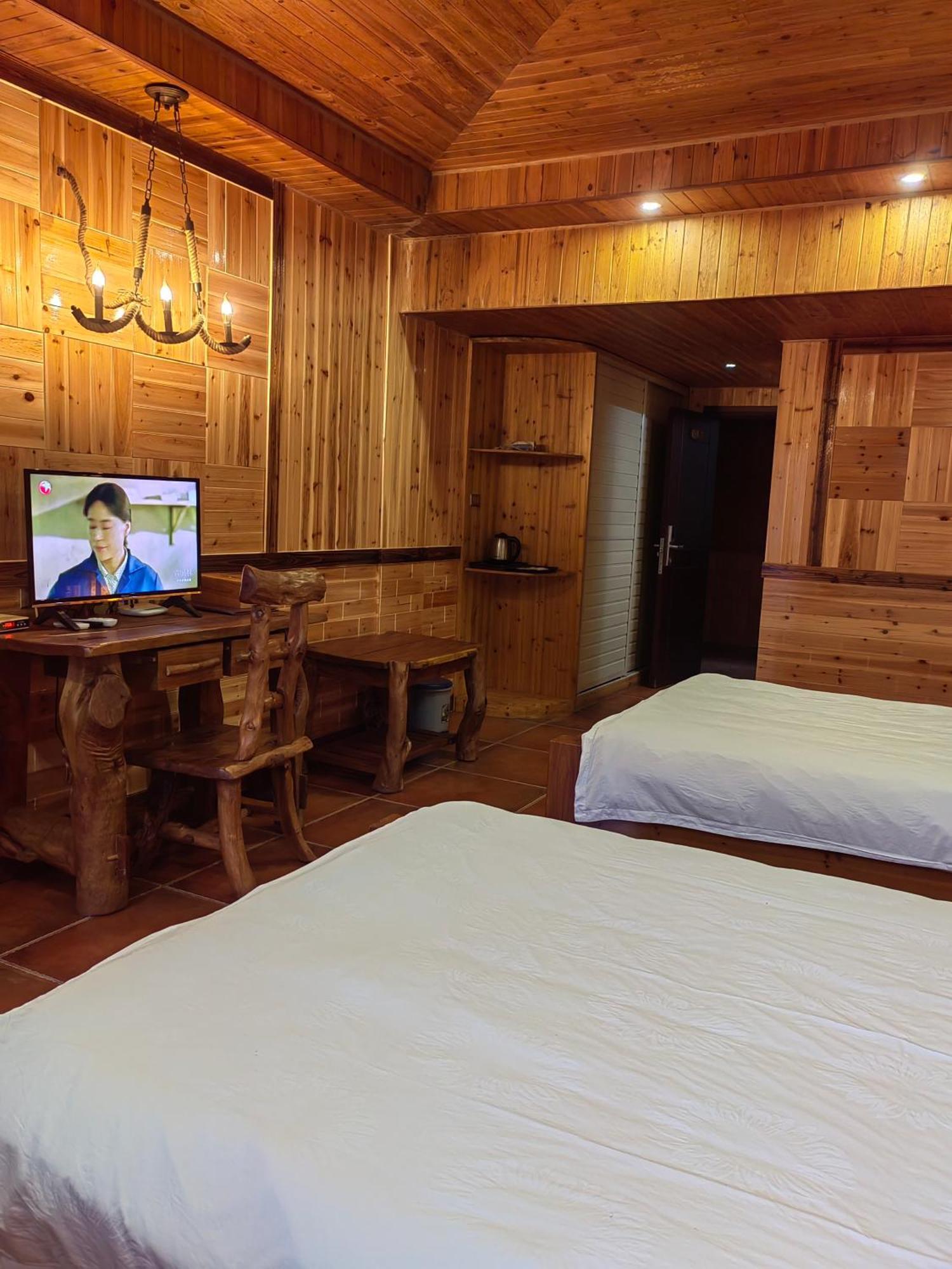 Longji Holiday Hotel Лунгшен Екстер'єр фото