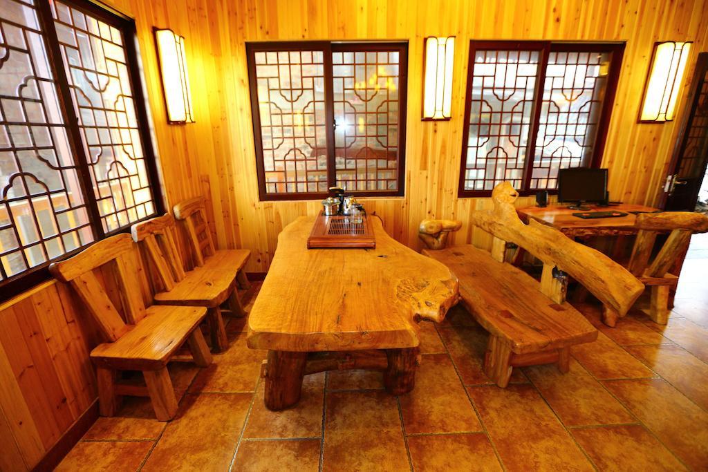 Longji Holiday Hotel Лунгшен Екстер'єр фото