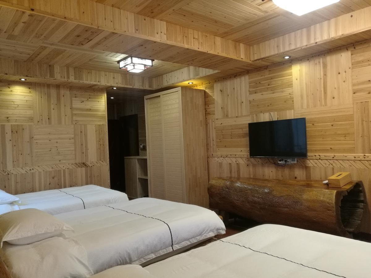 Longji Holiday Hotel Лунгшен Екстер'єр фото