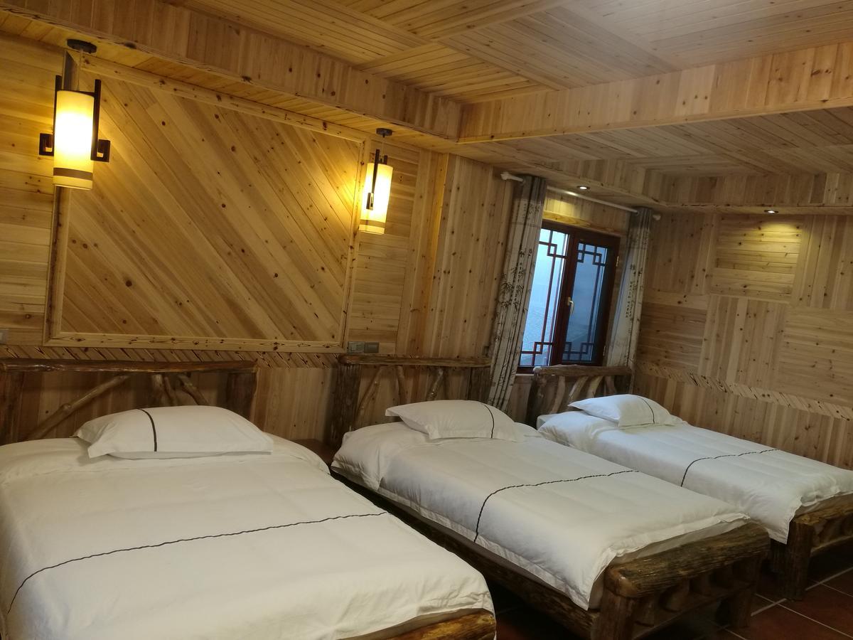 Longji Holiday Hotel Лунгшен Екстер'єр фото